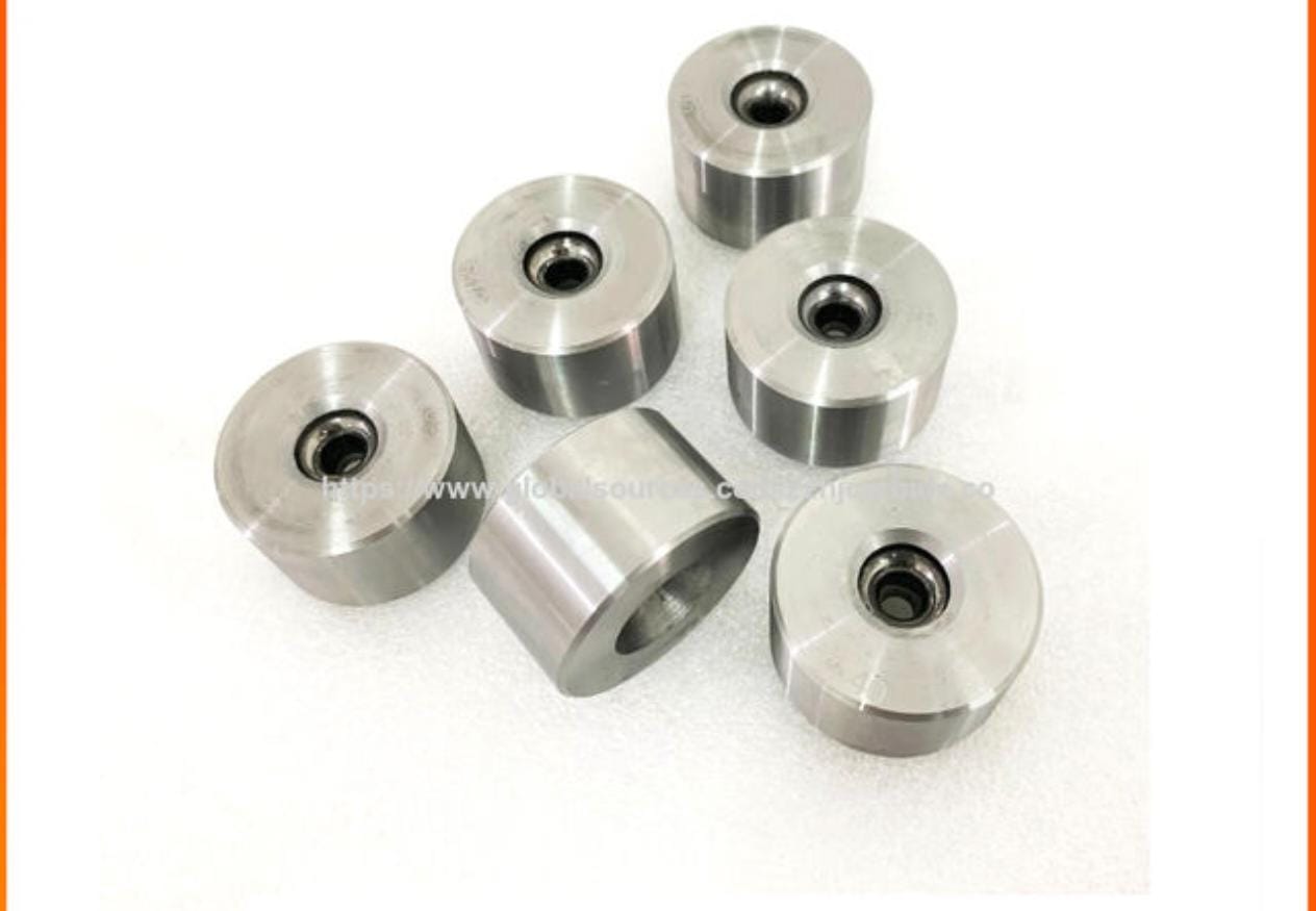 Dados de carburo de tungsteno con núcleo de carburo en cuerpo de acero